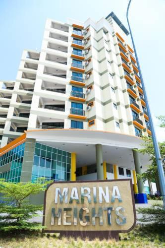 Marina Heights Seaview Resort Apartment II Lumut Dış mekan fotoğraf
